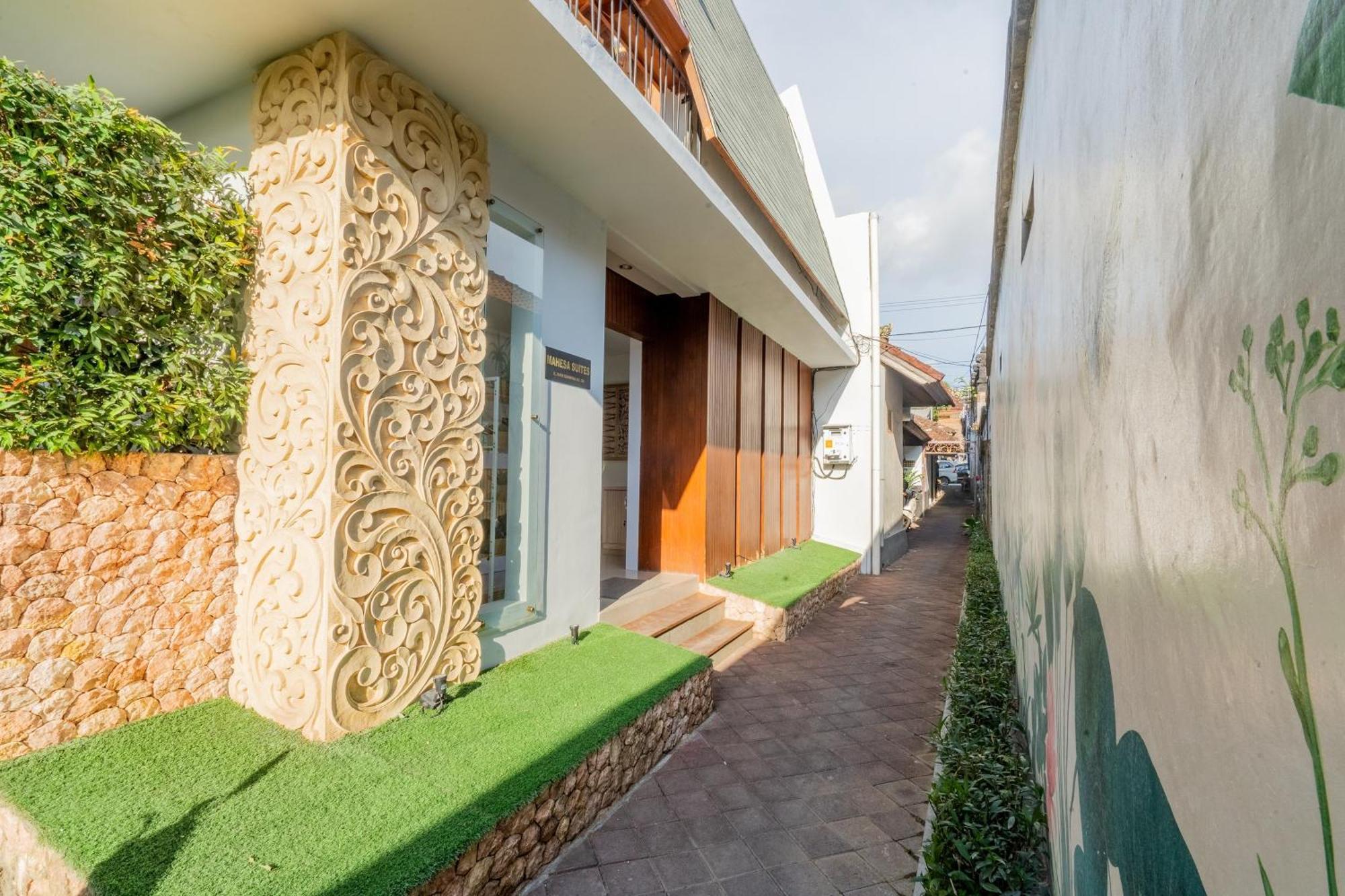 Mahesa Suites Seminyak Esterno foto