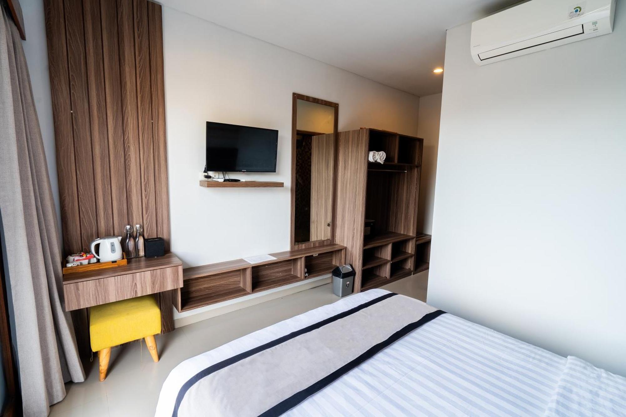 Mahesa Suites Seminyak Esterno foto