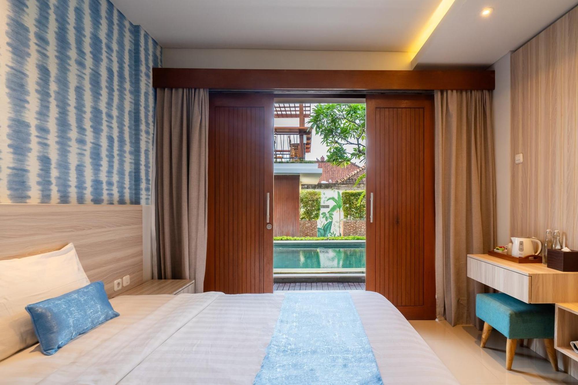 Mahesa Suites Seminyak Esterno foto