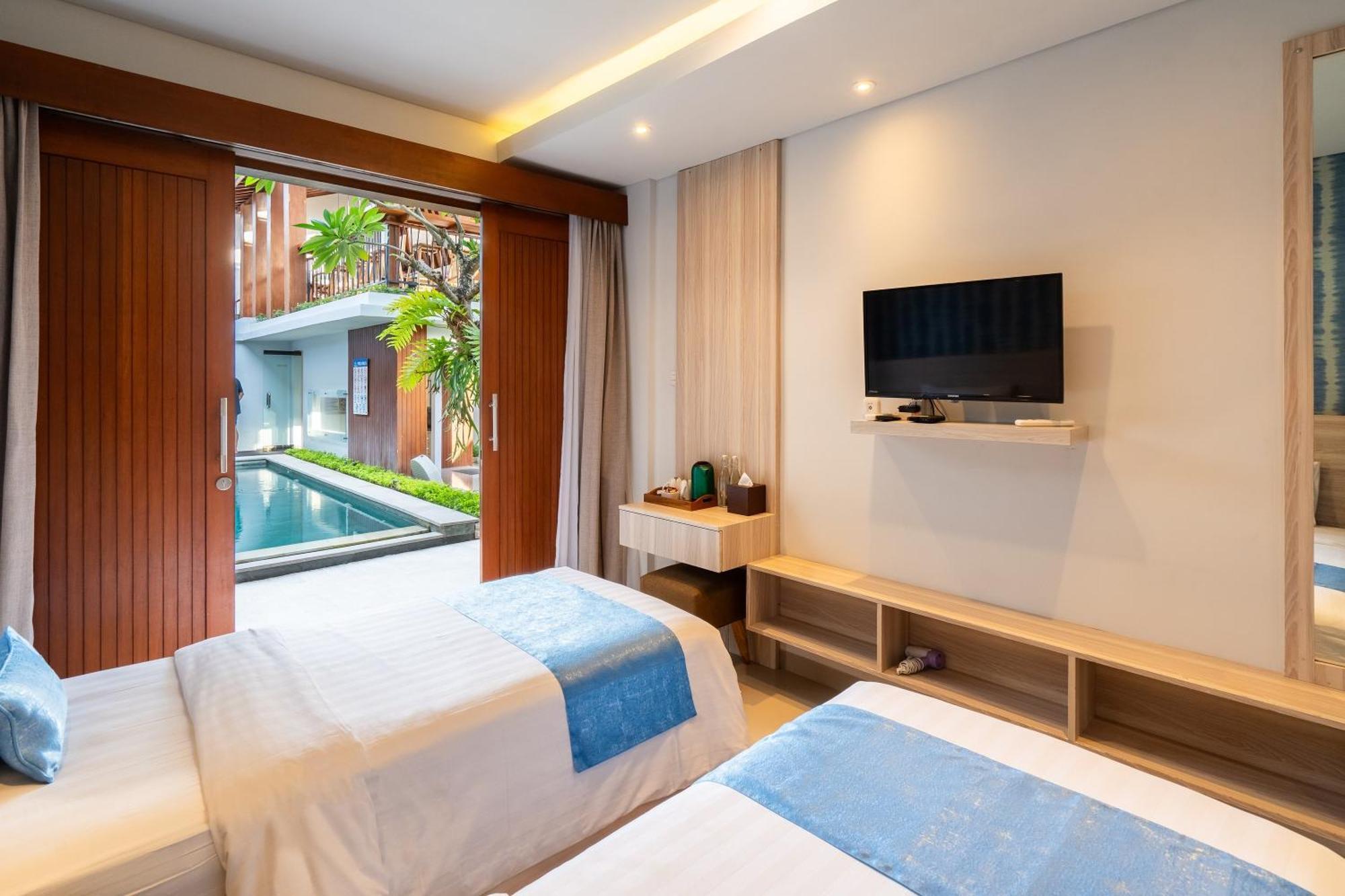 Mahesa Suites Seminyak Esterno foto
