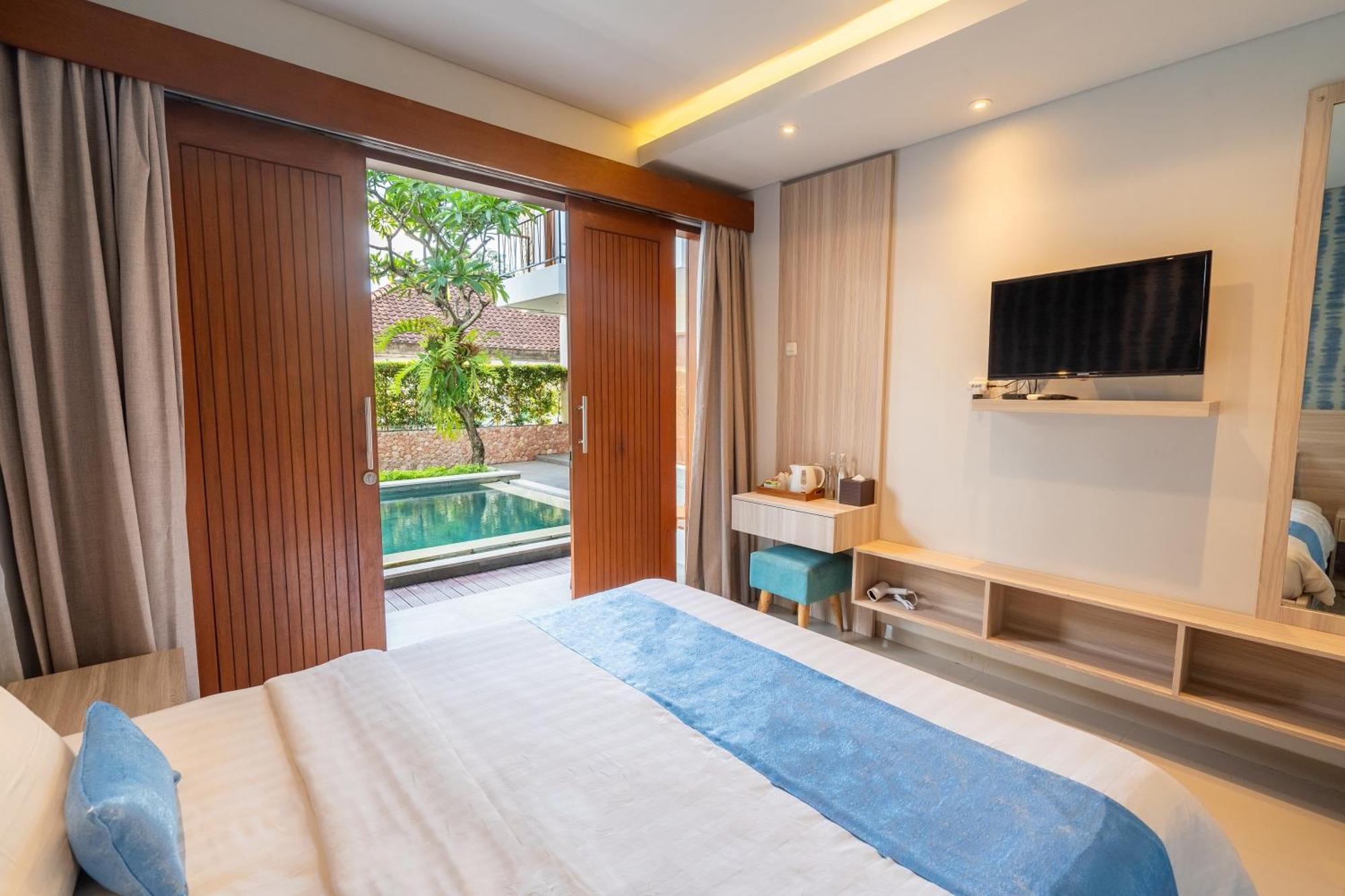 Mahesa Suites Seminyak Esterno foto
